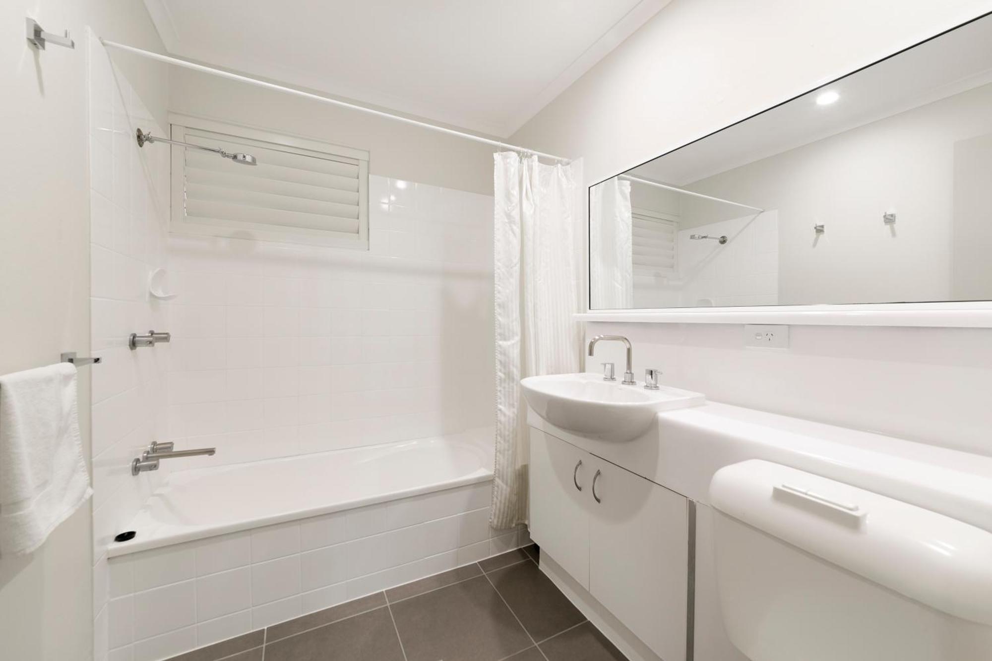 Mt Ommaney Hotel Apartments Brisbane Kültér fotó